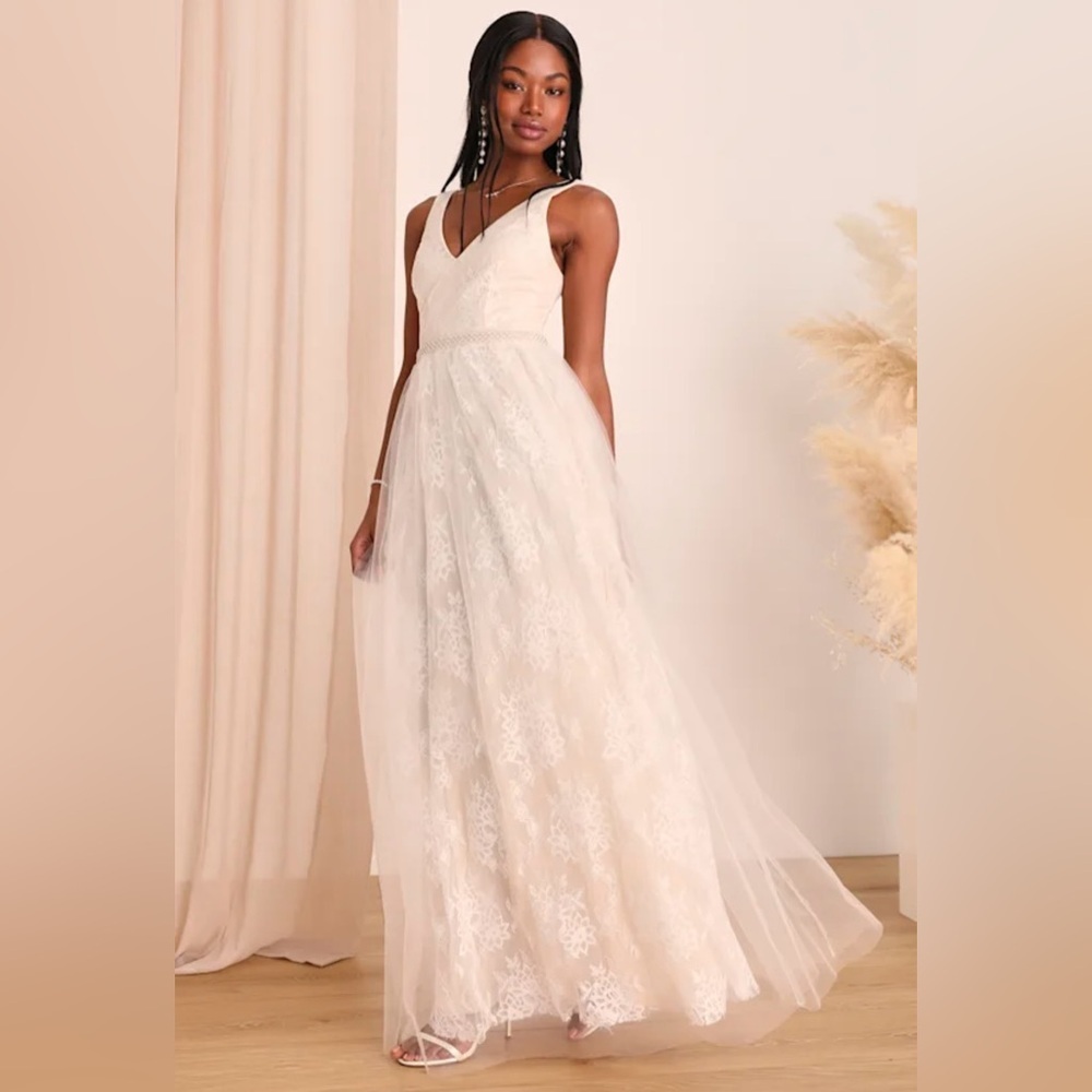 Sweet Love Ivory Lace Beaded Maxi Dress Wedding Bridal Lulu’s Women’s Small